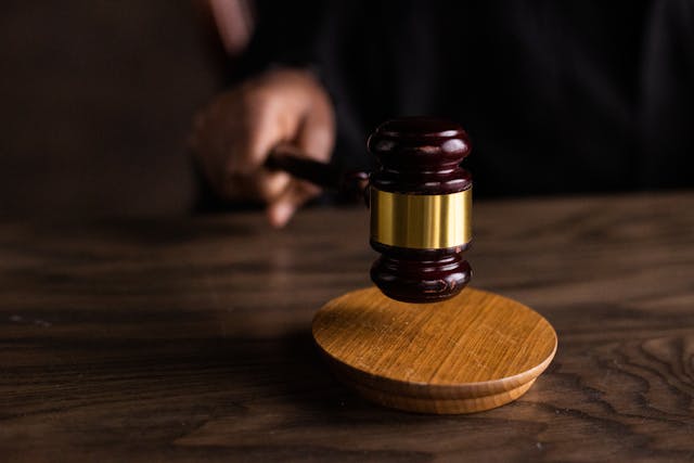 Do Lawyers Wear Robes – and Who Gets to Choose?